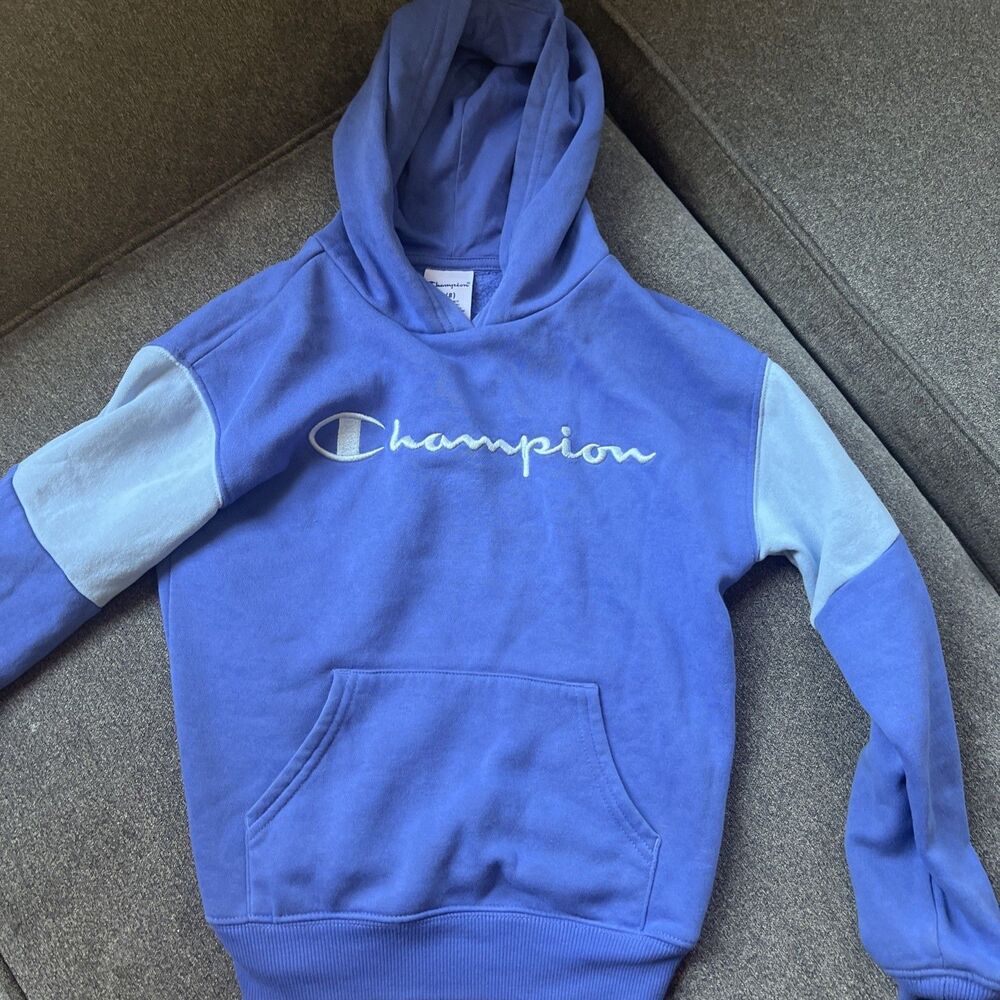 Champion Blue Hoodie‎ Size Kids Medium 8